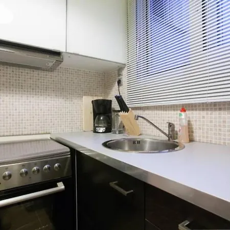 Traveler's Dream In Historic Acropolis Downtown Apartment *