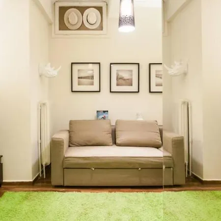 Traveler's Dream In Historic Acropolis Downtown *