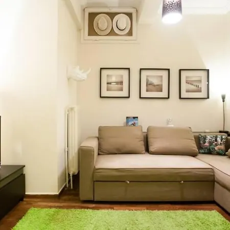 Apartment Traveler's Dream In Historic Acropolis Downtown *